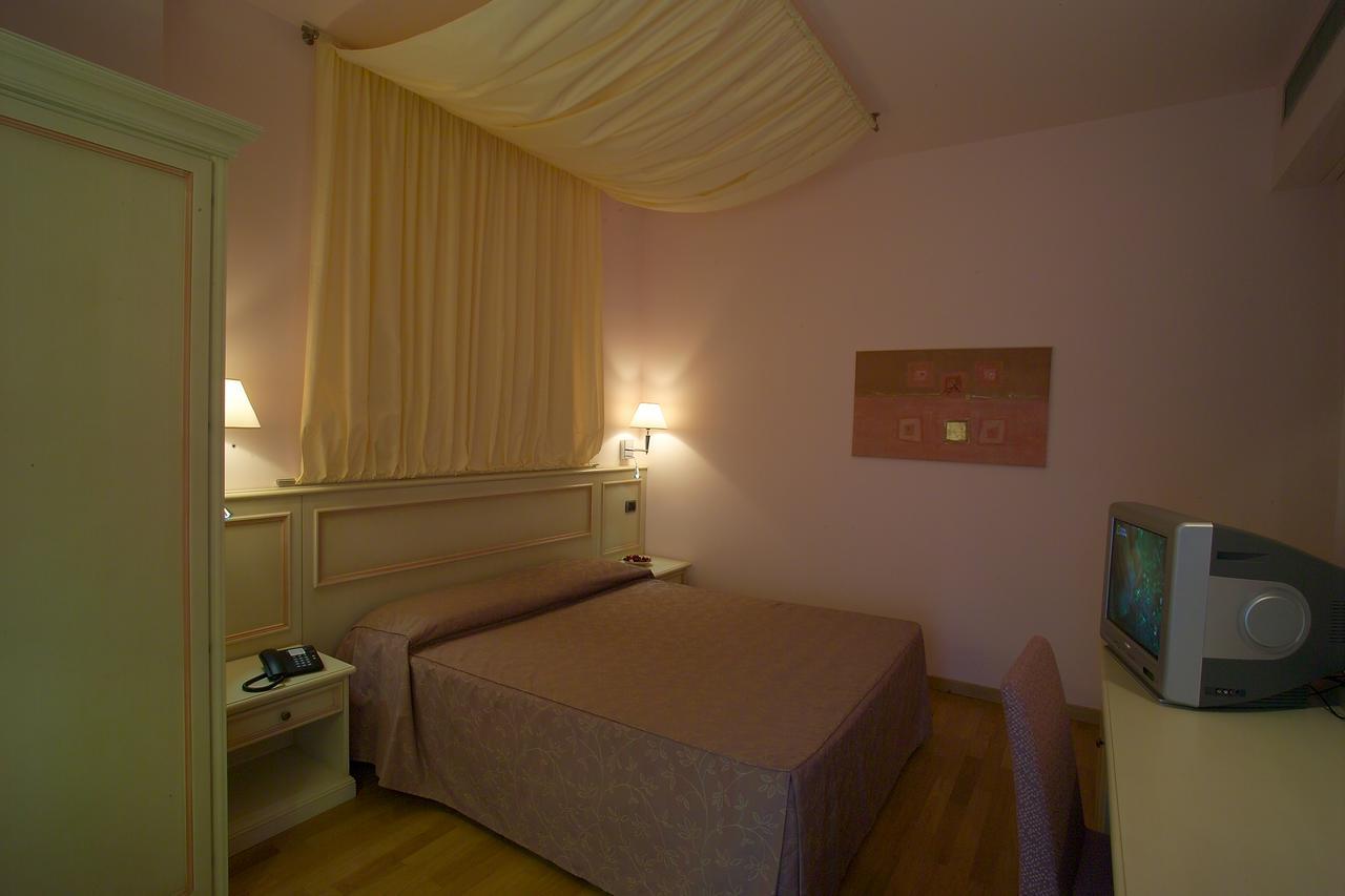 West Florence Campi Bisenzio Exteriér fotografie